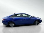 2024 Elantra Thumbnail 4