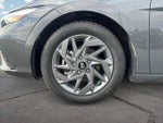 2024 Elantra Thumbnail 14