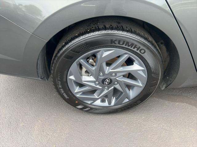 2024 Hyundai Elantra - $19,700