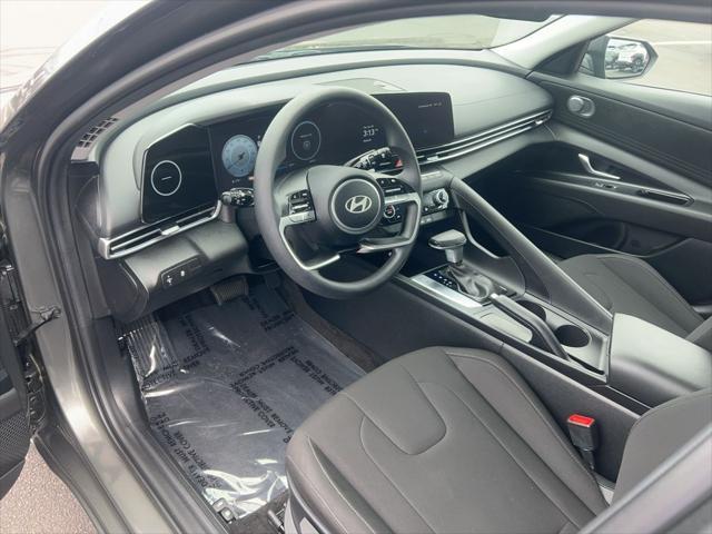 2024 Hyundai Elantra - $19,700