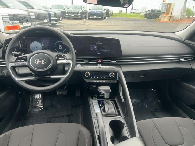 2024 Hyundai Elantra - $19,700