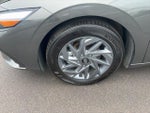 2024 Elantra Thumbnail 10