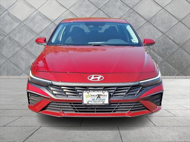 2024 Hyundai Elantra - $18,652