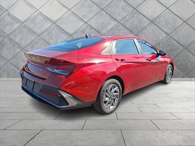 2024 Hyundai Elantra - $18,652
