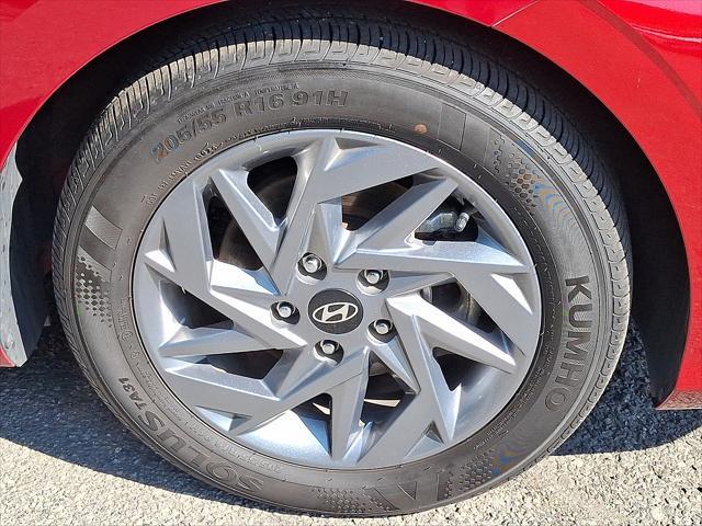 2024 Hyundai Elantra - $18,652