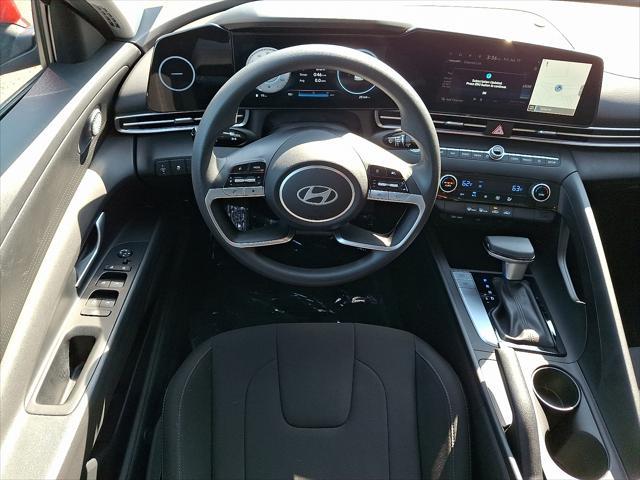2024 Hyundai Elantra - $18,652