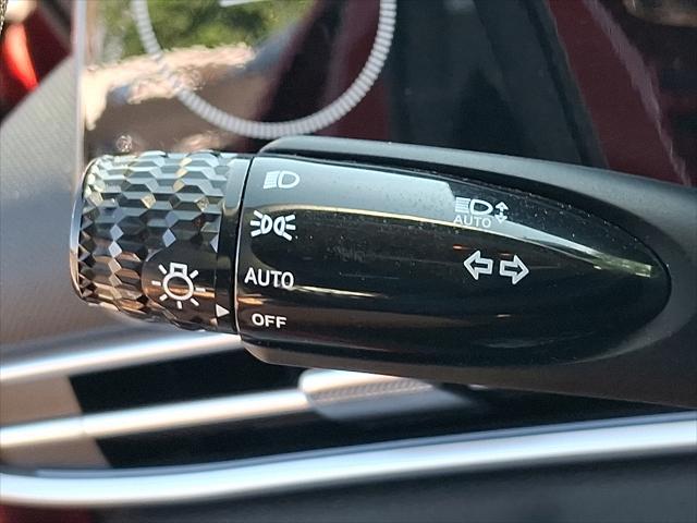 2024 Hyundai Elantra - $18,652