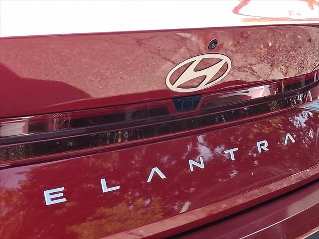 2024 Hyundai Elantra - $18,652