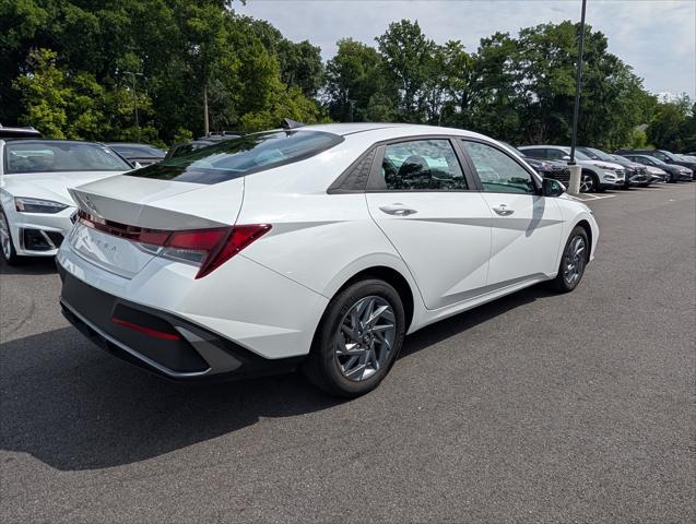 2024 Hyundai Elantra - $20,588
