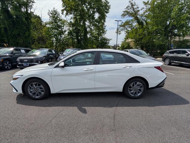 2024 Hyundai Elantra - $20,588