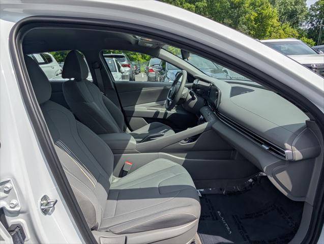 2024 Hyundai Elantra - $20,588