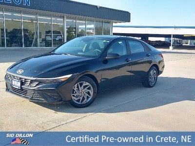 2024 Hyundai Elantra SEL 4DR Sedan