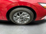 2024 Elantra Thumbnail 33