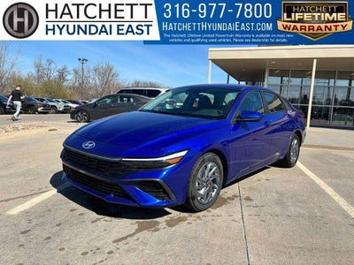 2024 Hyundai Elantra SEL 4DR Sedan