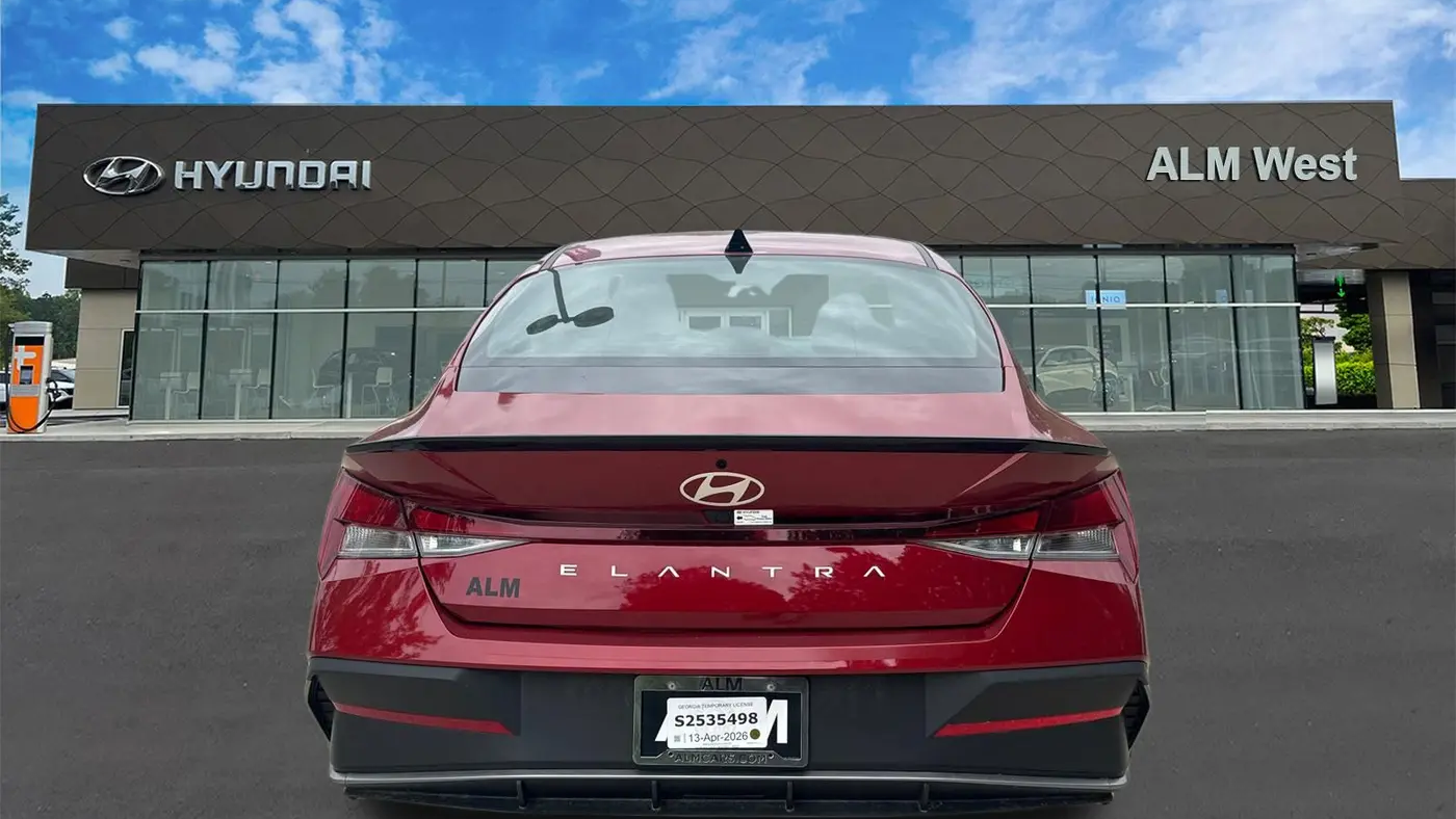 2025 Hyundai ELANTRA SEL Sport