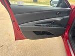 2025 Elantra Thumbnail 13
