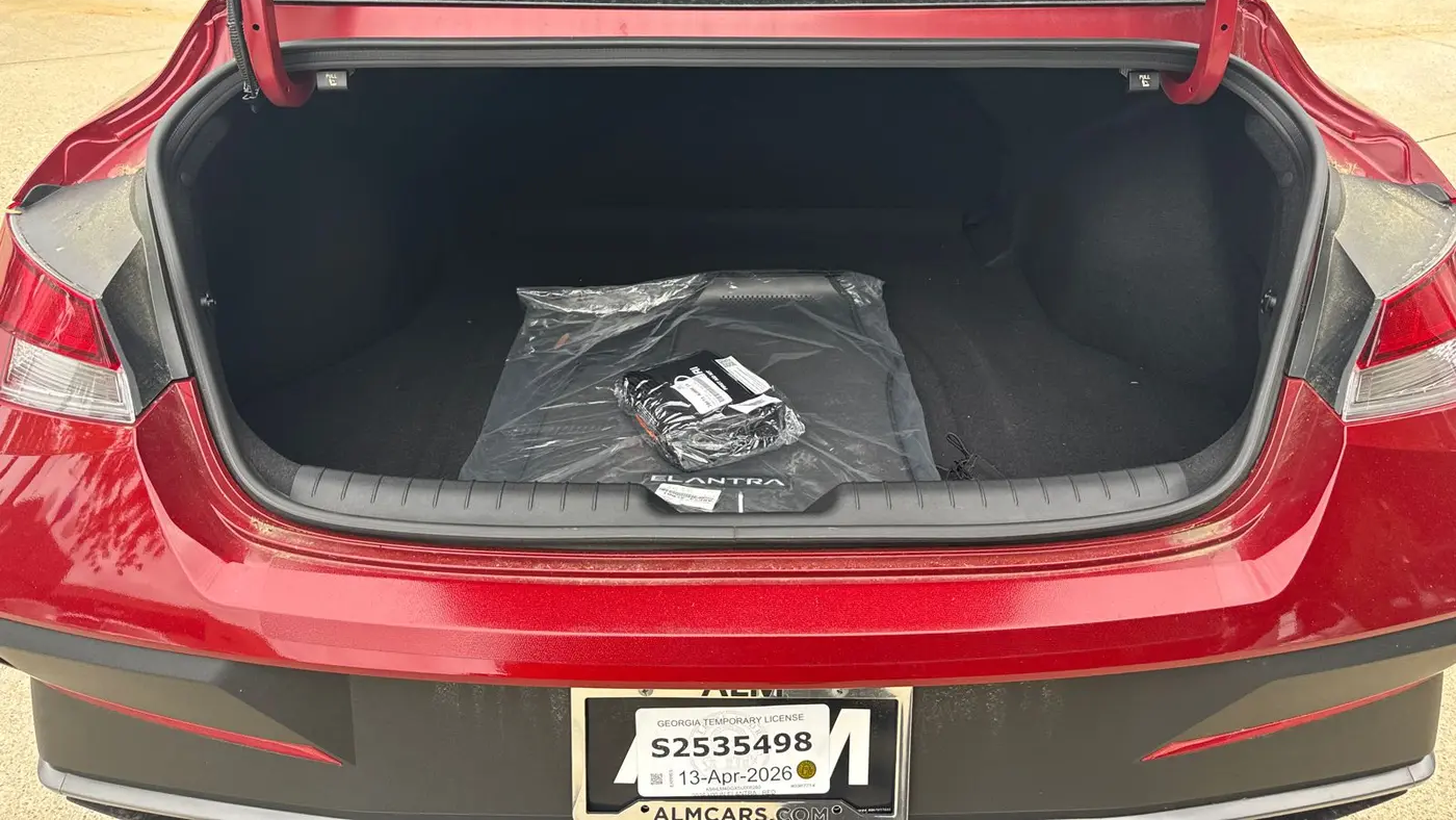 2025 Hyundai ELANTRA SEL Sport