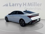 2025 Elantra Thumbnail 3