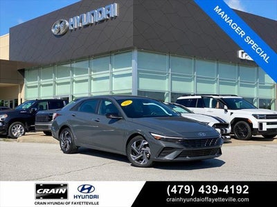2025 Hyundai Elantra SEL Sport 4DR Sedan