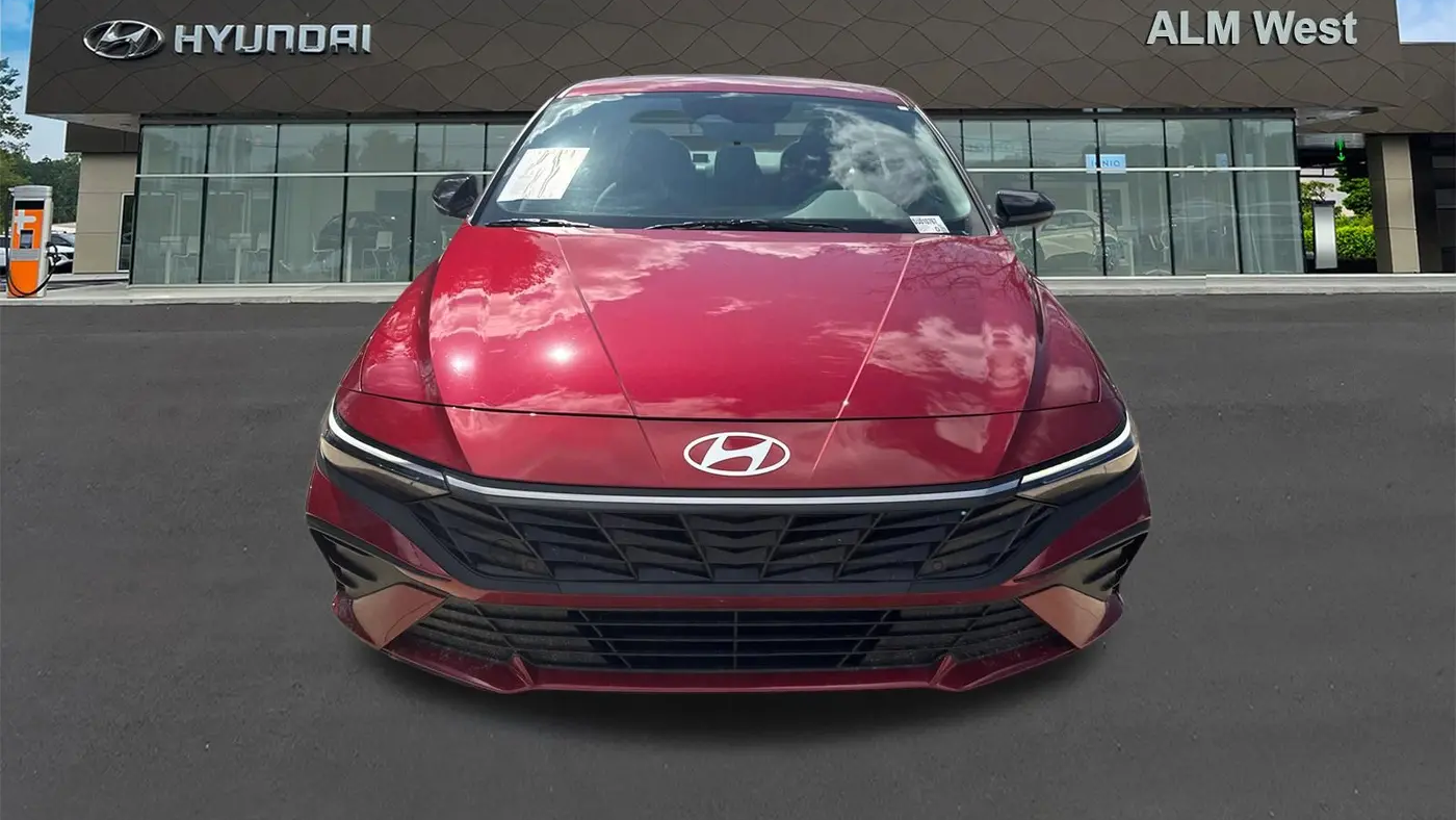 2025 Hyundai ELANTRA SEL Sport