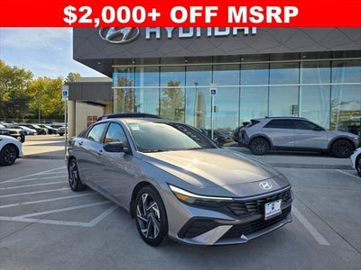 2025 Hyundai Elantra SEL Sport 4DR Sedan