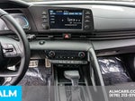 2025 Elantra Thumbnail 35