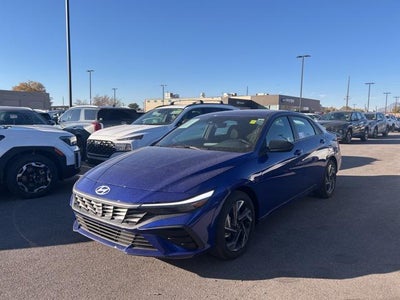 2025 Hyundai Elantra SEL Sport 4DR Sedan