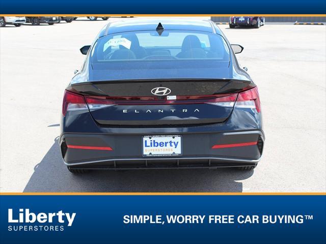 2025 Hyundai Elantra - $28,060