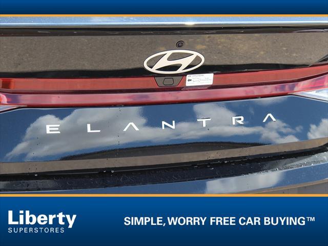 2025 Hyundai Elantra - $28,060