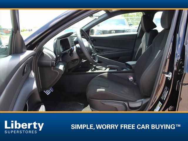 2025 Hyundai Elantra - $28,060