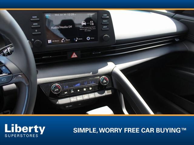 2025 Hyundai Elantra - $28,060