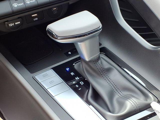 2025 Hyundai Elantra - $23,320