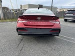 2025 Elantra Thumbnail 4