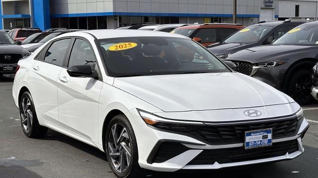 2025 Hyundai ELANTRA SEL Sport