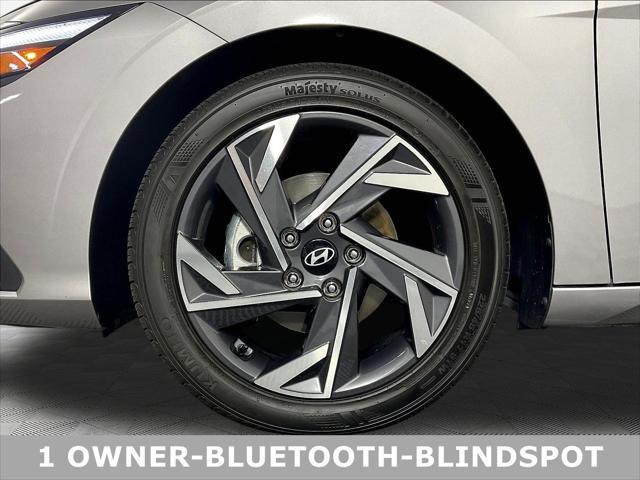 2025 Hyundai Elantra - $21,814