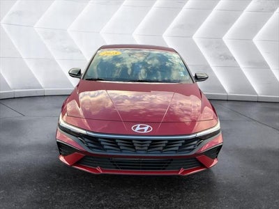 2025 Hyundai Elantra SEL Sport 4DR Sedan