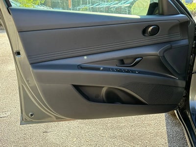 2025 Hyundai Elantra SEL Sport 4DR Sedan