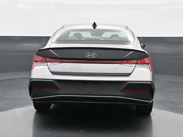 2025 Hyundai Elantra - $19,299