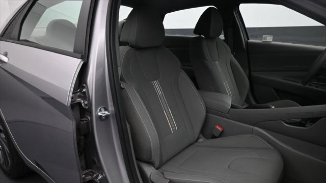 2025 Hyundai Elantra - $19,299