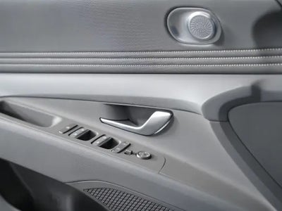 2025 Hyundai Elantra SEL Sport 4DR Sedan