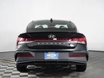 2025 Elantra Thumbnail 15
