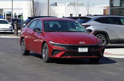 2025 Hyundai Elantra SEL Sport 4DR Sedan
