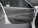 2025 Elantra Thumbnail 12