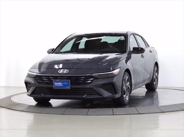 2025 Hyundai Elantra - $21,987