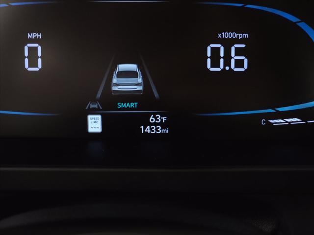 2025 Hyundai Elantra - $21,987