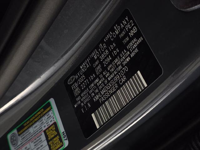 2025 Hyundai Elantra - $21,987