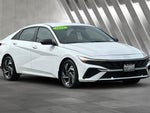 2025 Elantra Thumbnail 13