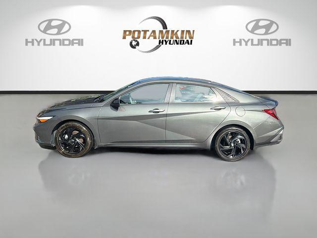 2026 Hyundai Elantra - $21,198