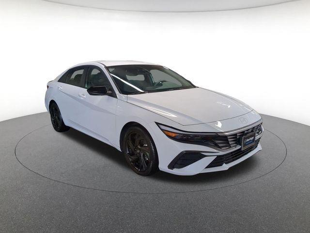 2026 Hyundai Elantra - $22,500