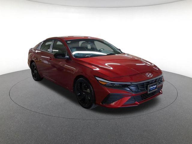 2026 Hyundai Elantra - $22,300